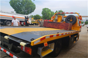 会泽附近拖车电话号码服务