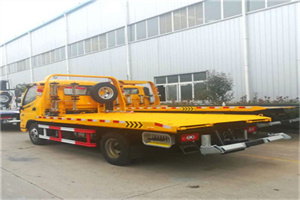 会泽附近拖车救援搭电